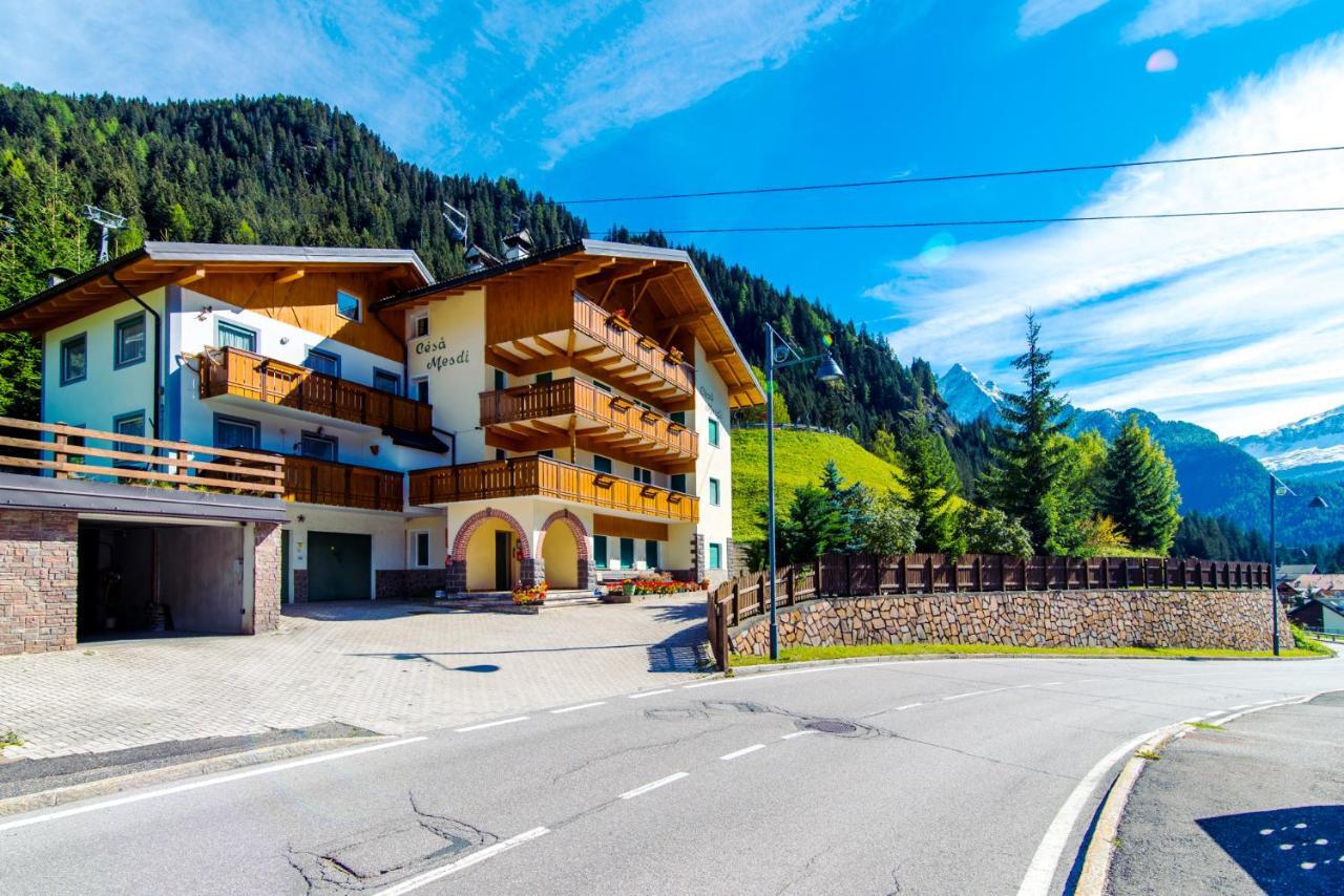 Cesa Mesdi Apartment Canazei Bagian luar foto